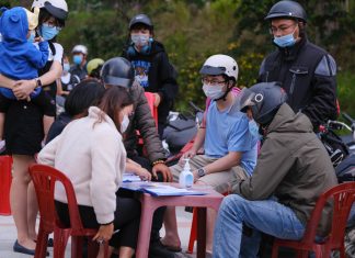 Đà Lạt: Xử phạt nhiều trường hợp không đeo khẩu trang nơi công cộng