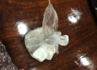 Bảo Lộc: Bắt quả tang đối tượng tàng trữ ma túy trên xe ô tô