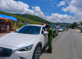 Đức Trọng: Thêm chốt kiểm soát dịch trên Quốc lộ 20, kiểm tra các phương tiện từ Đà Lạt xuống