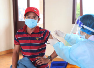 Bảo Lộc: Triển khai tiêm vắc xin phòng Covid-19 cho hơn 1.000 tài xế, phụ xe liên tỉnh