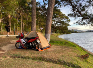 Đà Lạt: Nghiên cứu lắp thêm camera xử phạt hành vi xả rác, đốt lửa trại quanh hồ Xuân Hương