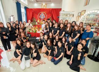 Bảo Lộc: Quốc Anh Trần Make up Academy hội tụ dàn học viên dự giỗ Tổ