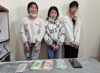 Bắt 3 ”nữ quái” móc túi du khách trong dịp Festival Hoa Đà Lạt