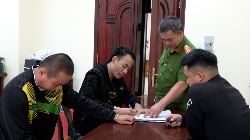 Lâm Đồng: Khởi tố 2 đối tượng mua bán người đưa sang Campuchia