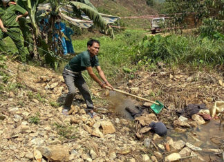 Đam Rông: Dựng lại hiện trường bố vợ sát hại con rể