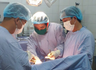 Lâm Đồng: Phẫu thuật thành công cứu sống bệnh nhân bị thủng phổi và gan