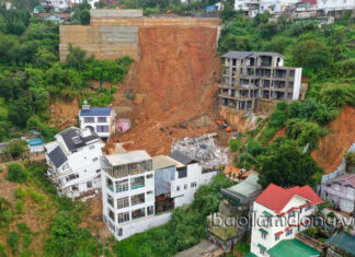 Đà Lạt: Sạt lở ta luy vùi lấp người và nhà cửa