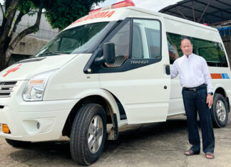 Đạ Tẻh: Mua xe cứu thương phục vụ miễn phí bệnh nhân nghèo
