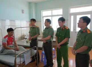 Bảo Lâm: Bắt khẩn cấp đối tượng ngáo đá chém công an bị thương