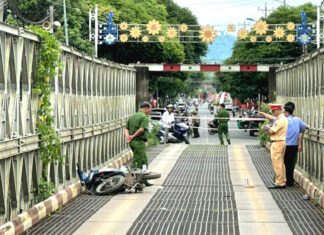 Đạ Tẻh: Tìm kiếm nam thanh niên rơi khỏi cầu xuống sông mất tích