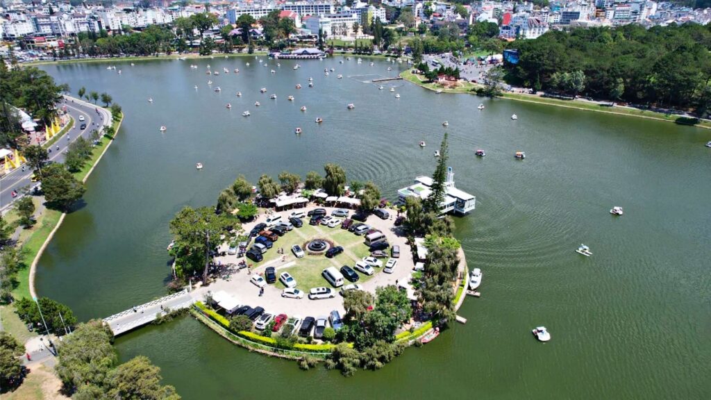 Đà Lạt: Làm dự án nhạc nước trên trên hồ Xuân Hương, doanh nghiệp đề xuất được sử dụng miễn phí “đất vàng”