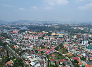 Lâm Đồng triển khai thực hiện việc sắp xếp đơn vị hành chính cấp huyện, cấp xã giai đoạn 2023–2025