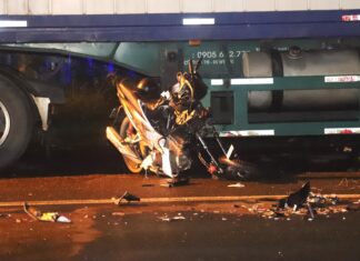 Bảo Lộc: Nam sinh viên điều khiển xe máy té ngã ra đường bị xe tải cán tử vong