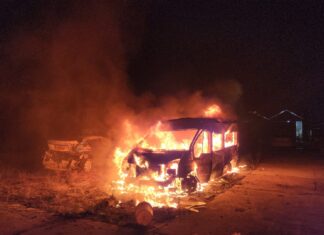 Đà Lạt: Cháy xe Limousine trong bãi giữ xe