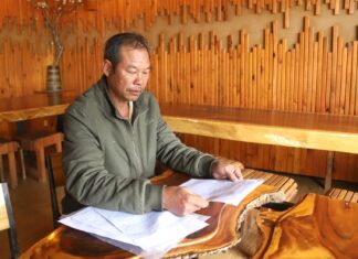 Lâm Đồng: Một người dân tố bị lừa 920 triệu đồng sau khi ký hợp đồng làm giấy chứng nhận quyền sử dụng đất