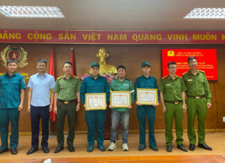 Đà Lạt: Khen thưởng tài xế Grap và dân quân bắt cướp, bảo vệ du khách