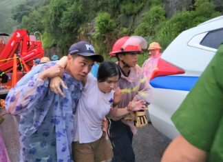 Bắt khẩn cấp người phụ nữ lao xe ô tô cùng thi thể người đàn ông xuống vực trên đèo Bảo Lộc