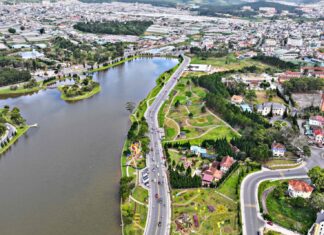 Đà Lạt: Triển khai khẩn trương 6 bãi đậu xe phục vụ Festival Hoa