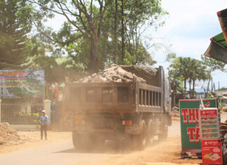 Bảo Lâm: Thi công đường mất an toàn và ô nhiễm, ảnh hưởng đến cuộc sống của người dân