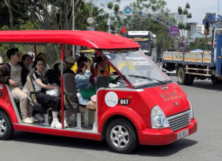 Đà Lạt: Xe điện được chở khách tại một số tuyến đường với tốc độ tối đa 30 km/h