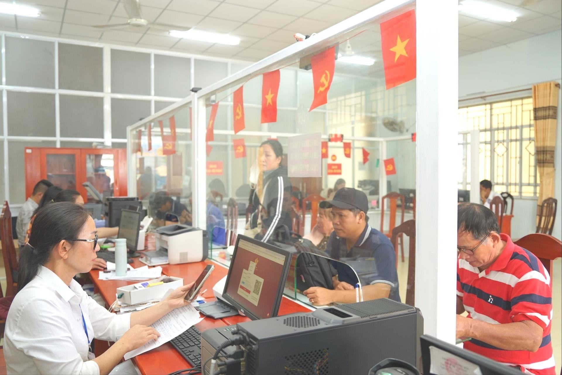 Trung tâm hành chính công xã Sơn Mỹ